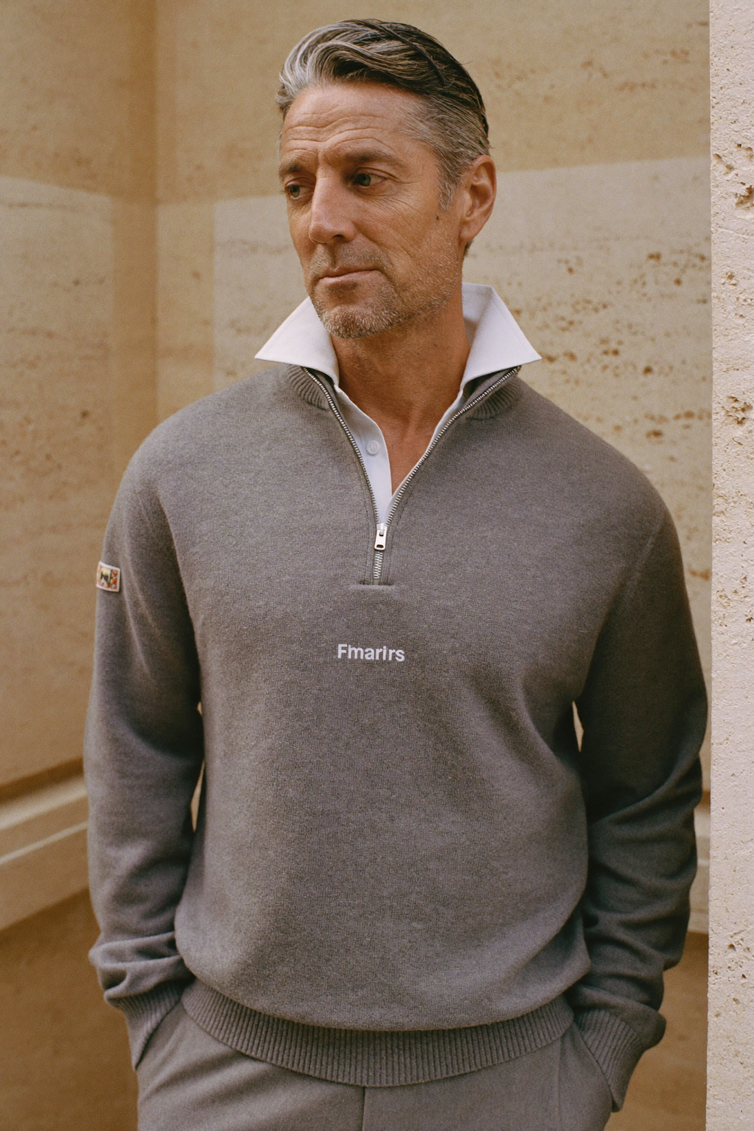 Merino half-zip, open collar